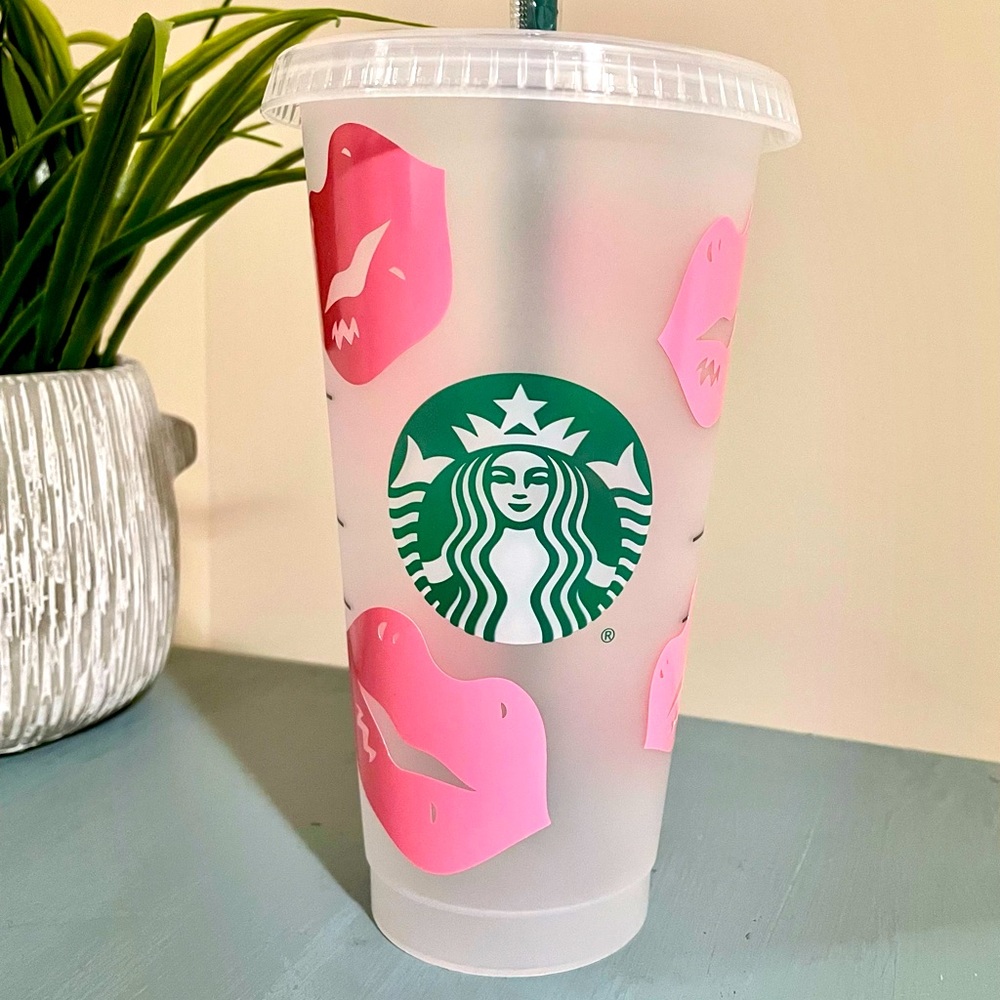 Pink lips Starbucks cup